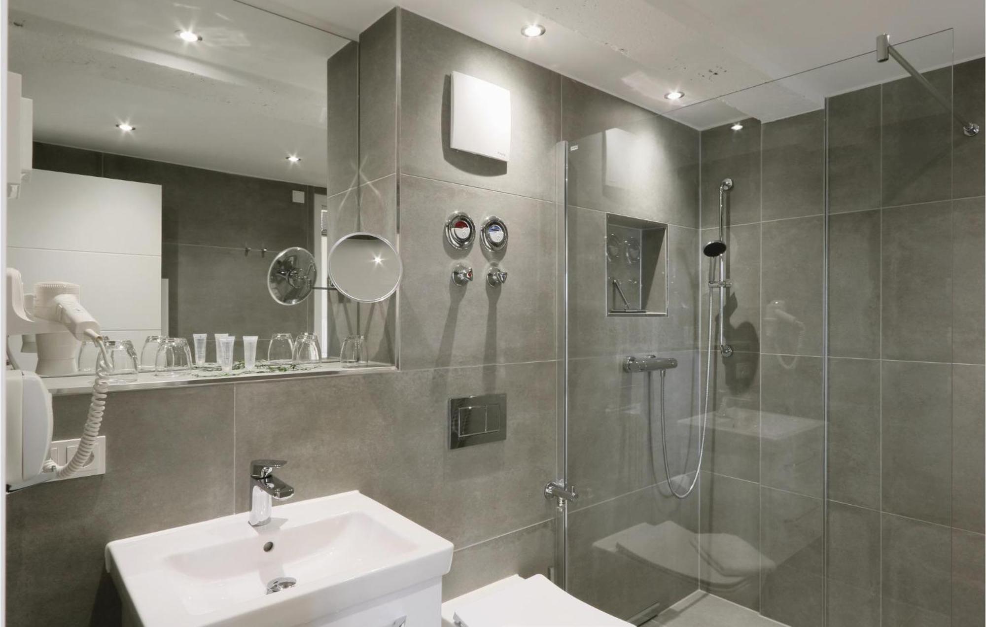 Sky Suite Eden Ostseebad Ostseebad Binz Exterior foto